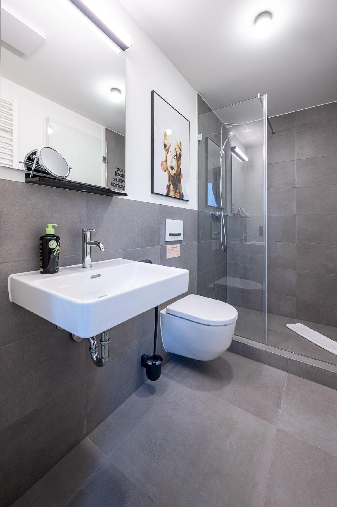 Limehome Stuttgart Elsenhansstr 객실 사진